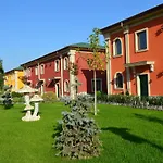 Semesterpark On The - Free Parking And Mineral Pools (adults Only) Kranevo