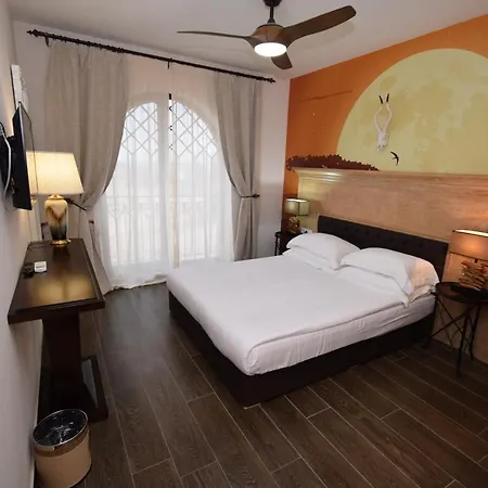 For 4 Or 6 Adults In Therma Village