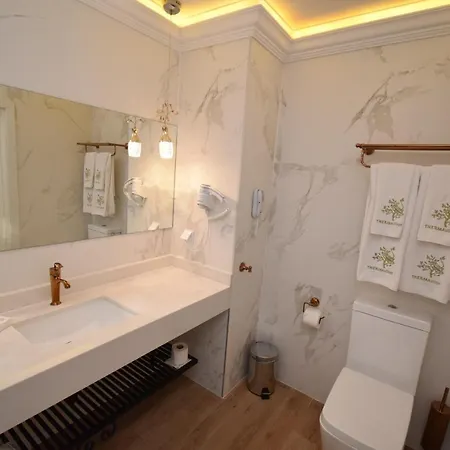 Luxury Beach Villas - Mineral Pools & Spa (Adults Only) *