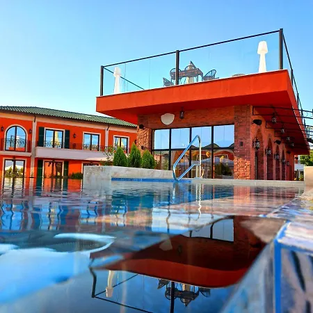 For 4 Or 6 Adults In Therma Village Holiday park