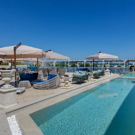Semesterpark Luxury Beach Villas - Mineral Pools & Spa (Adults Only) Kranevo
