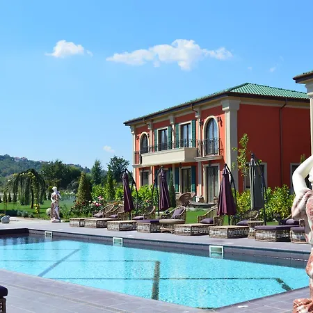 Luxury Beach Villas - Mineral Pools & Spa (Adults Only) *